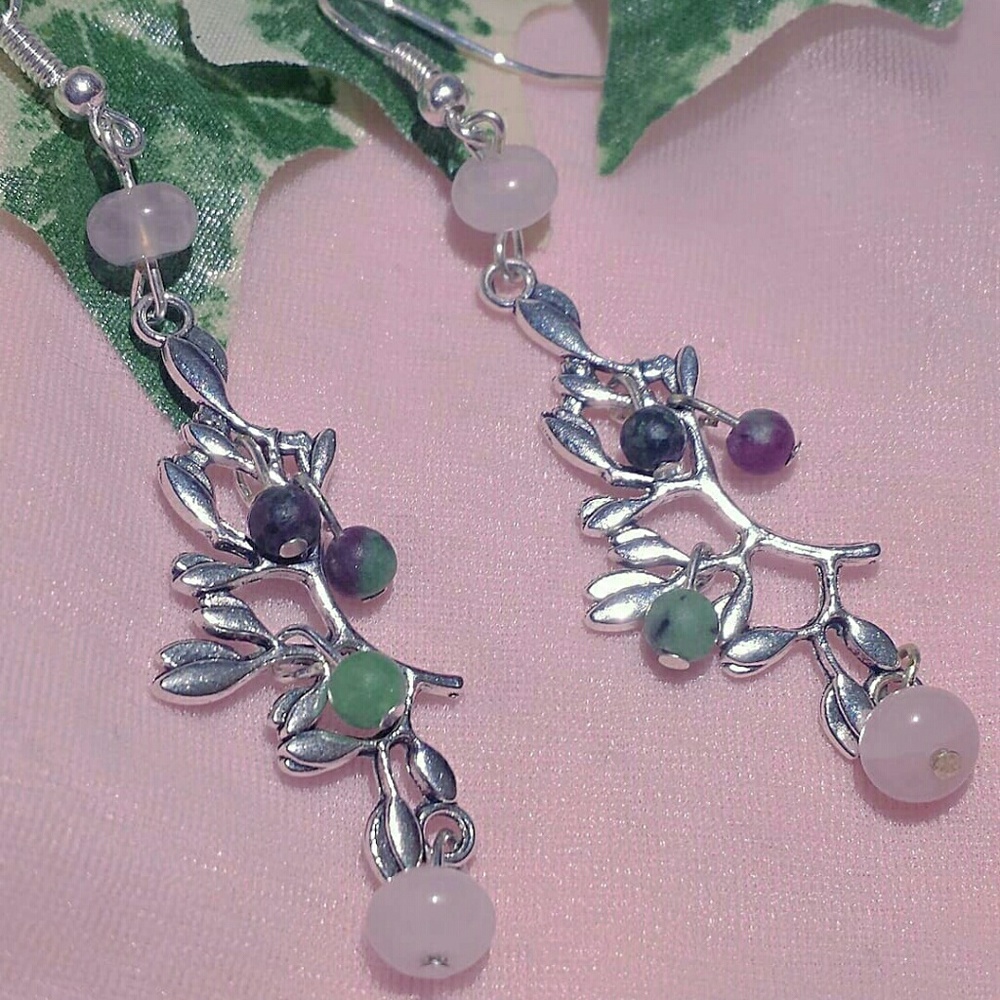 SOLD🌸The Royale Garden earrings